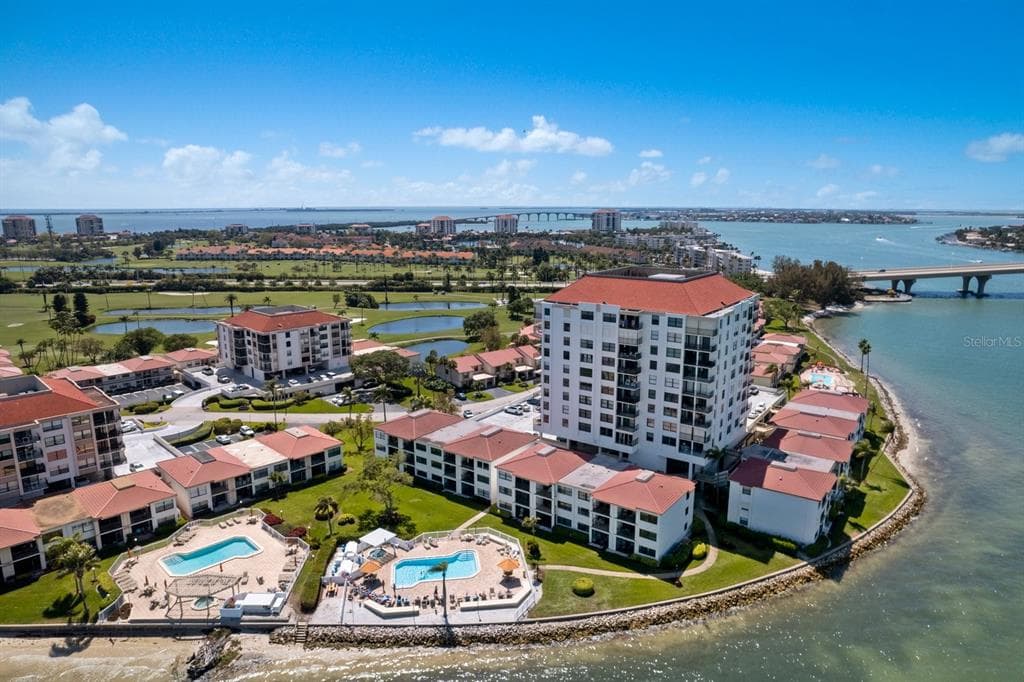 6265 SUN BLVD. UNIT 602