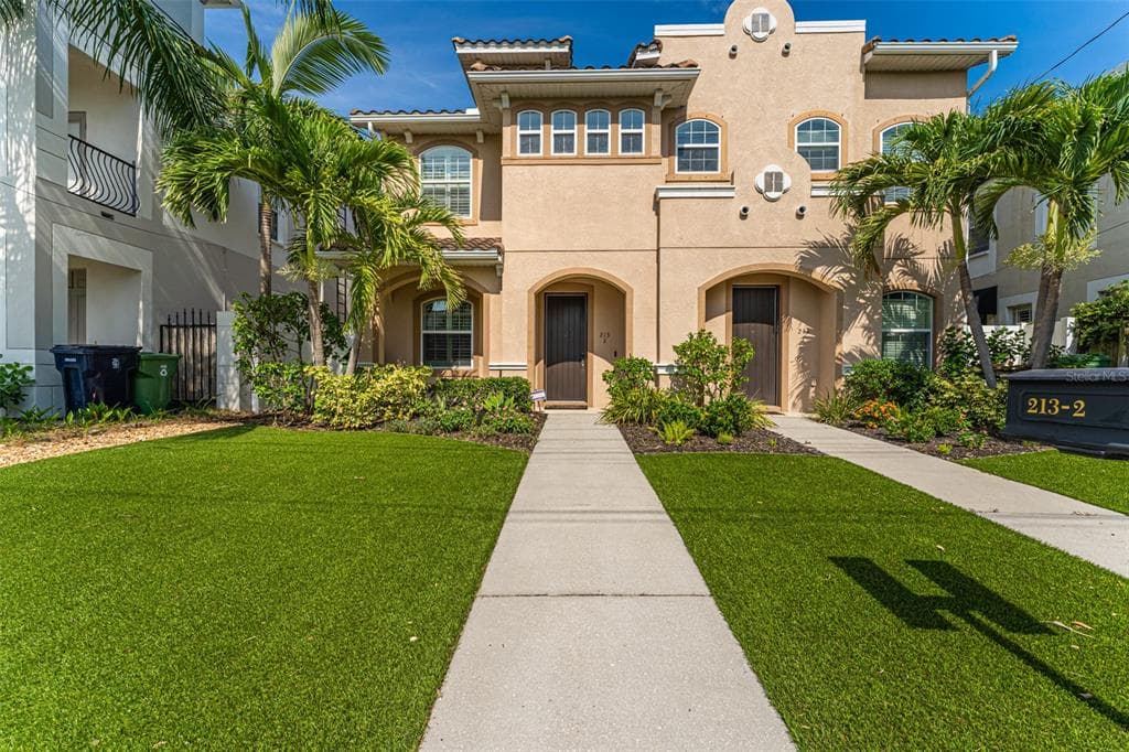 213 S WESTLAND AVENUE UNIT 2 TAMPA, FL 33606