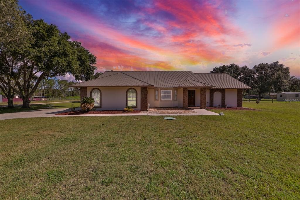 4640 JUSTIN LANE PLANT CITY, FL 33565