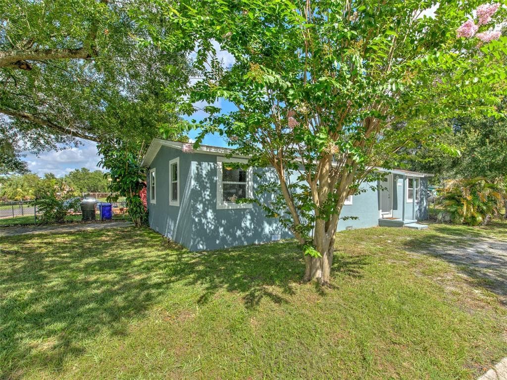 1225 W BELMAR STREET LAKELAND, FL 33815