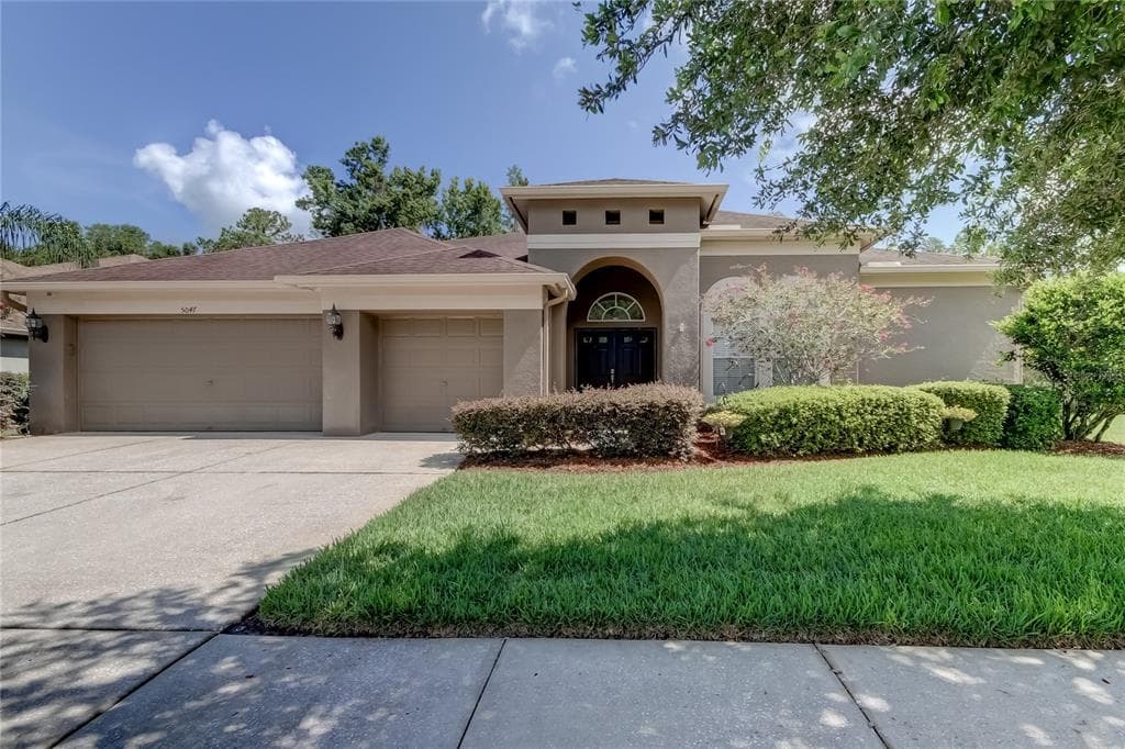 5047 SILVER CHARM TERRACE WESLEY CHAPEL, FL 33544