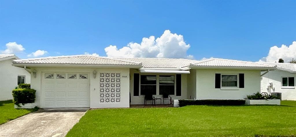 3565 100TH TERRACE N UNIT 4 PINELLAS PARK, FL 33782