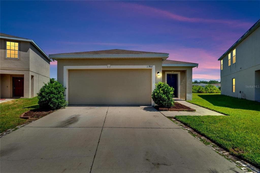 11902 GRAND KEMPSTON DRIVE GIBSONTON, FL 33534