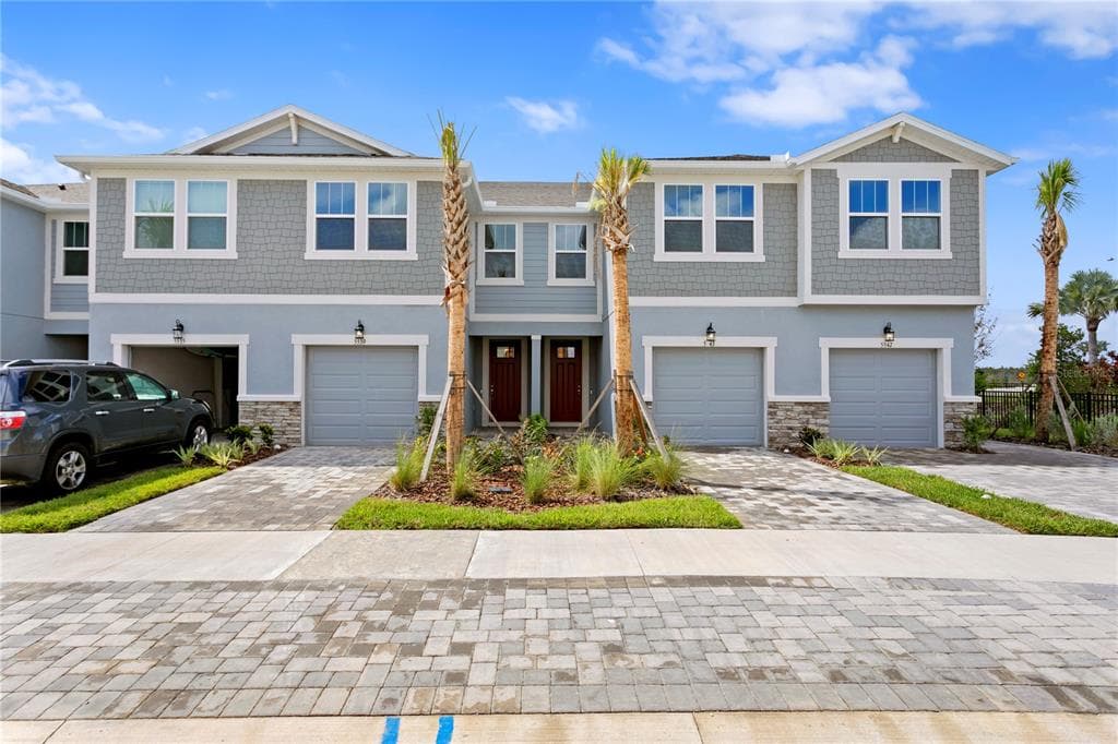 5539 BROOKLET WOODS DRIVE WESLEY CHAPEL, FL 33545