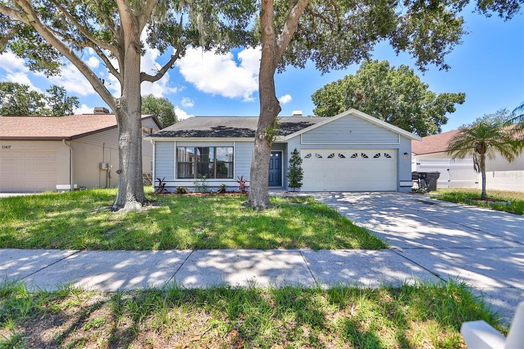 11415 SMOKETHORN DRIVE RIVERVIEW, FL 33579