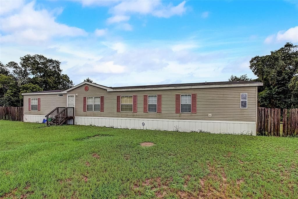 15736 LANCER ROAD SPRING HILL, FL 34610