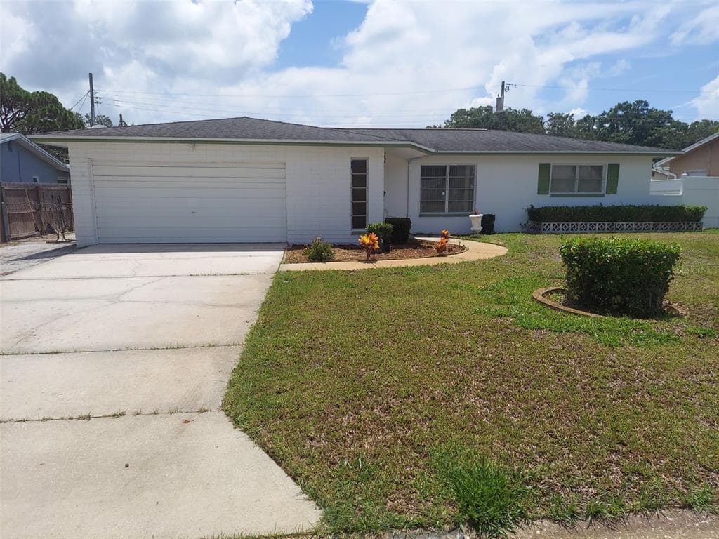 6730 15TH STREET S ST PETERSBURG, FL 33705
