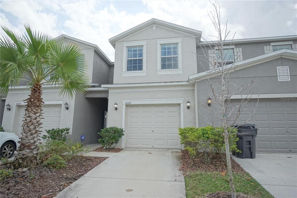 10669 LAKE MONTAUK DRIVE RIVERVIEW, FL 33578