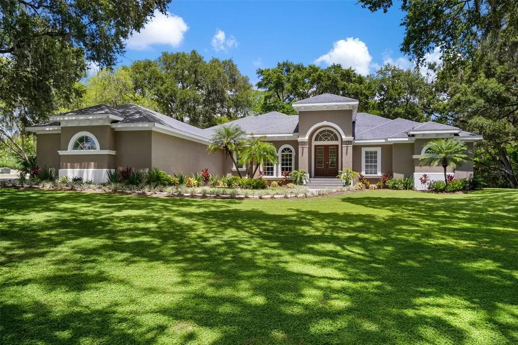 10219 JENNWELL LANE SEFFNER, FL 33584