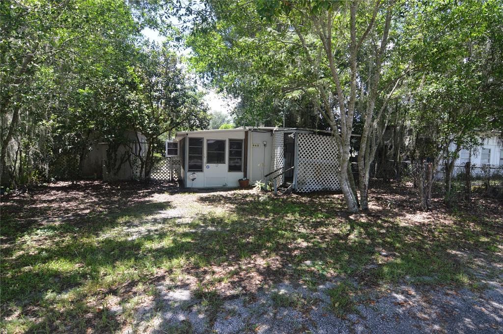 940 CR 484A LAKE PANASOFFKEE, FL 33538