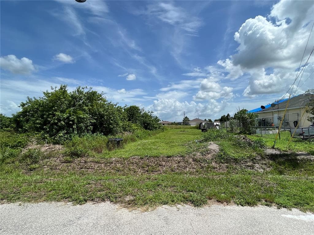 4001 16TH STREET SW LEHIGH ACRES, FL 33976