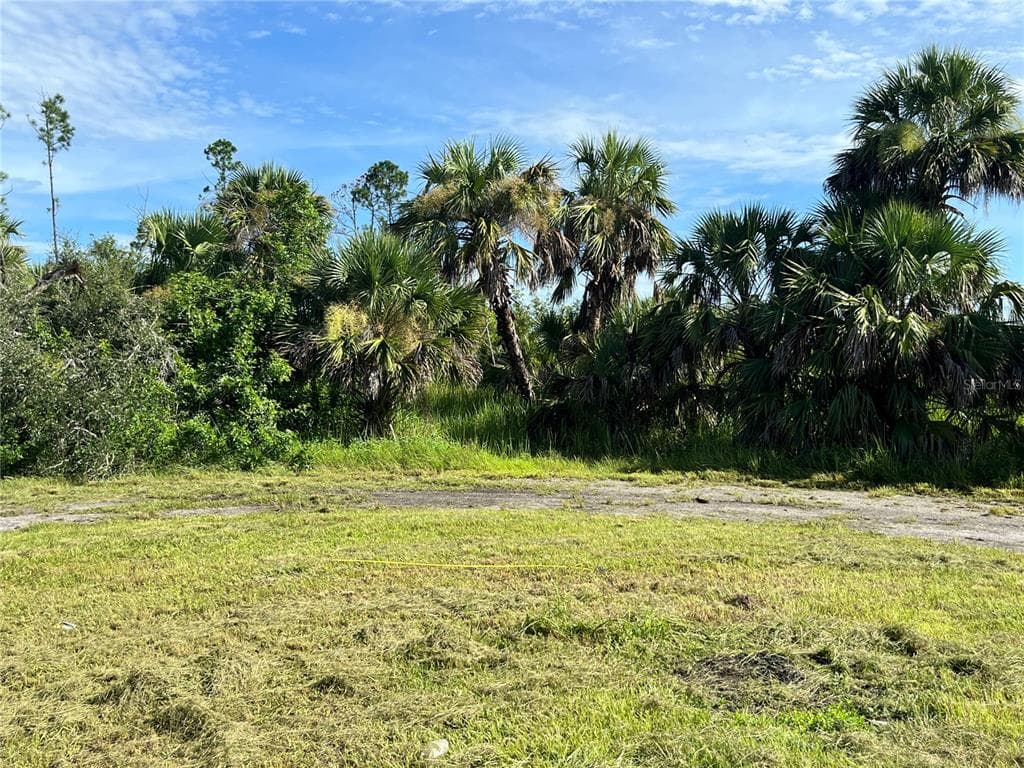 HILLS COURT NORTH PORT, FL 34288