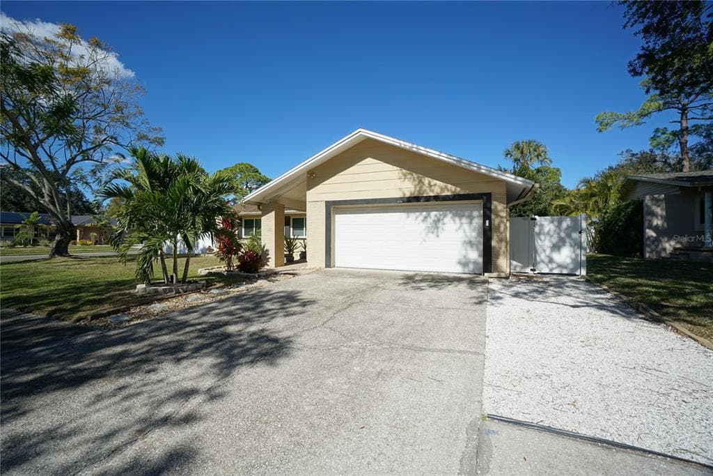 14023 EGRET LANE CLEARWATER, FL 33762