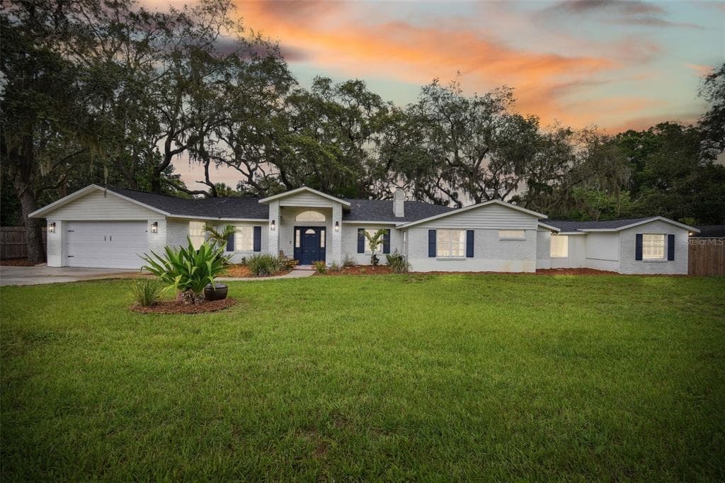 2111 SEAMAN ROAD