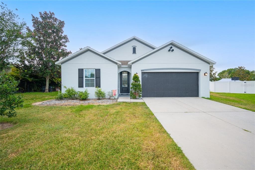 887 LAKE CUMMINGS BOULEVARD LAKE ALFRED, FL 33850