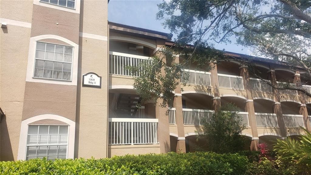 13839 FAIRWAY ISLAND DRIVE UNIT 1132 ORLANDO, FL 32837