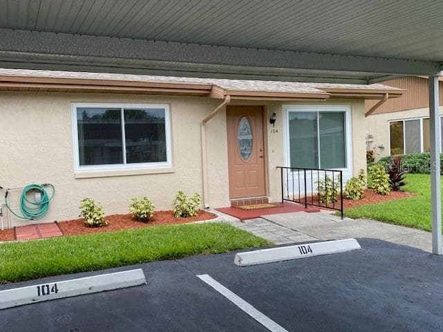 104 GLOUCESTER BOULEVARD UNIT 340 SUN CITY CENTER, FL 33573