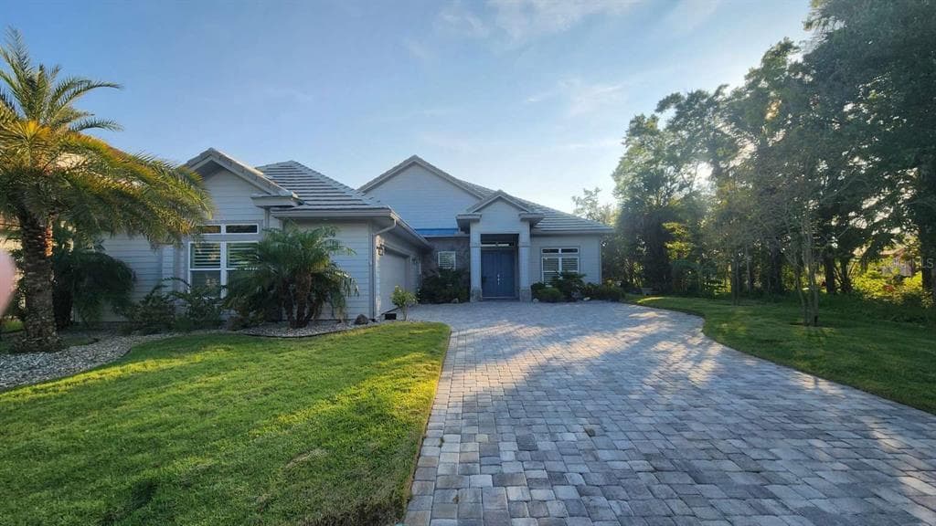 24 CORTES COURT PALM COAST, FL 32137