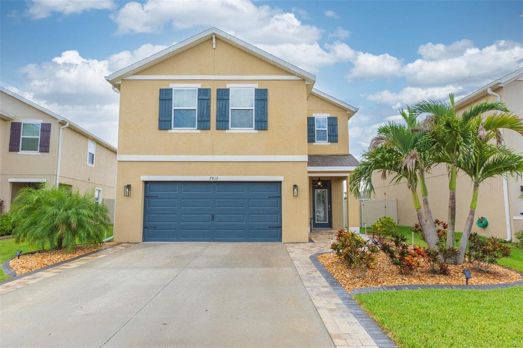 7812 TUSCAN BAY CIRCLE WESLEY CHAPEL, FL 33545