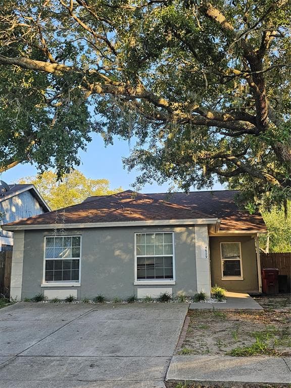 4609 LANTANA PLACE PLANT CITY, FL 33566