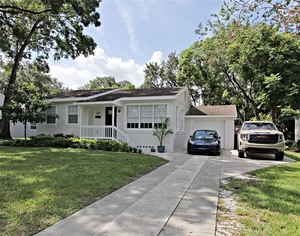 1007 E JEAN STREET TAMPA, FL 33604