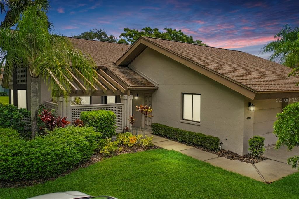 4518 KINGSMERE UNIT 52 SARASOTA, FL 34235