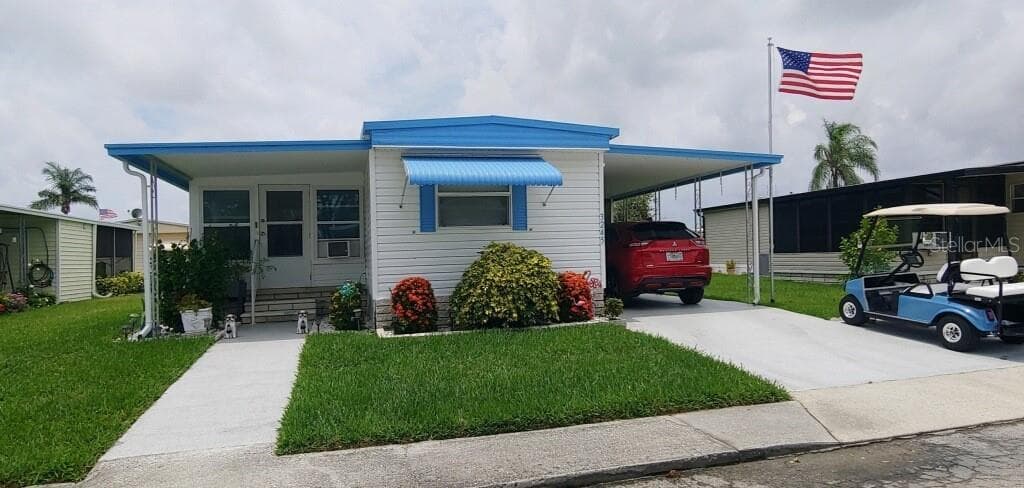 3245 LANARK DRIVE HOLIDAY, FL 34690