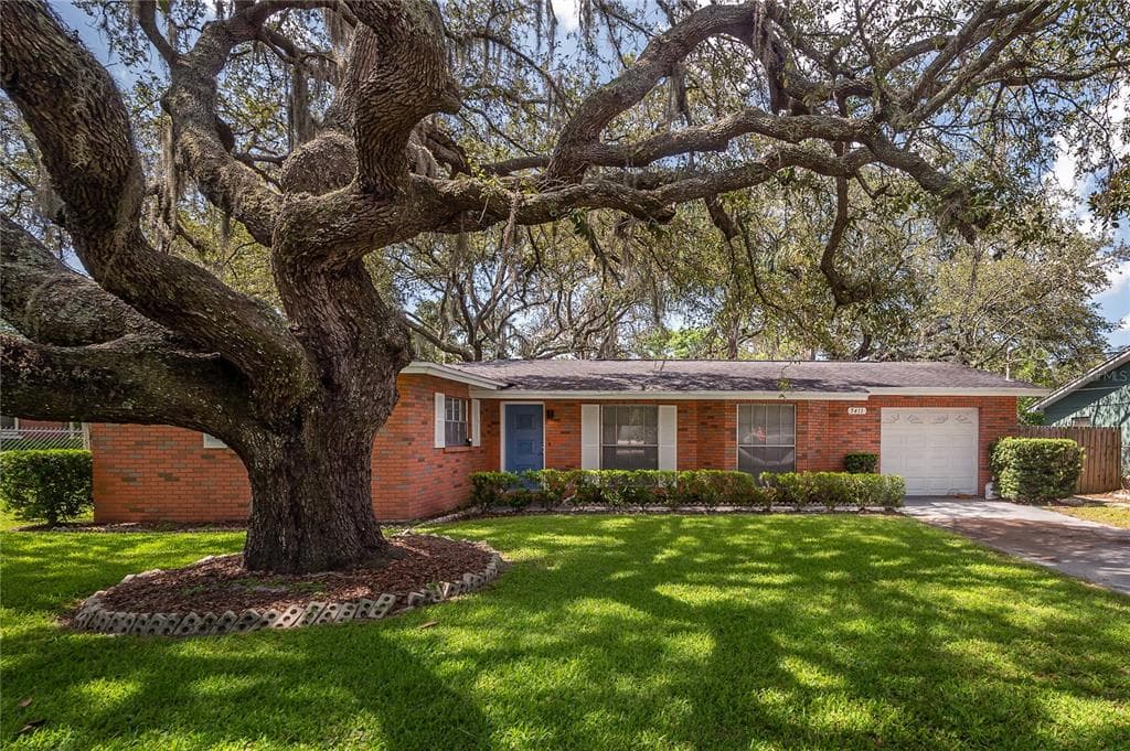 5411 PURITAN ROAD TAMPA, FL 33617