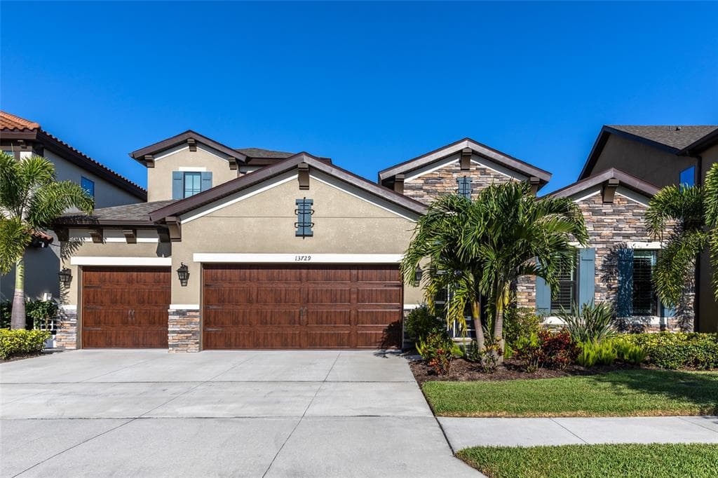 13729 MOONSTONE CANYON DRIVE RIVERVIEW, FL 33579