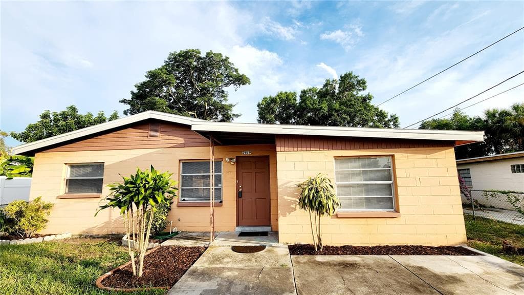 2919 E LINEBAUGH AVENUE TAMPA, FL 33612