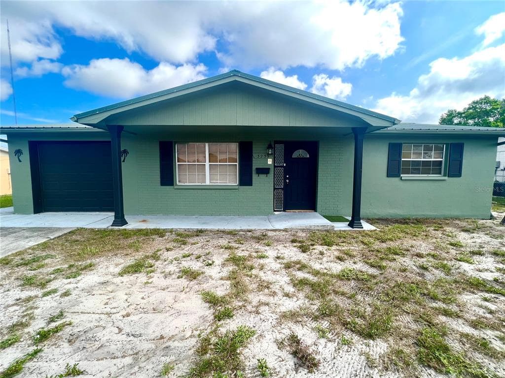 3235 HOLIDAY LAKE DRIVE HOLIDAY, FL 34691