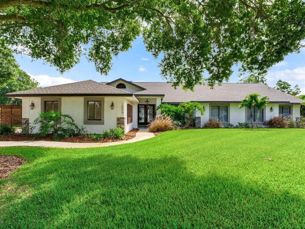 10527 LAKE WILLIAMS DRIVE ODESSA, FL 33556