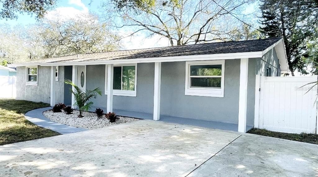 4215 E BIRD STREET TAMPA, FL 33617