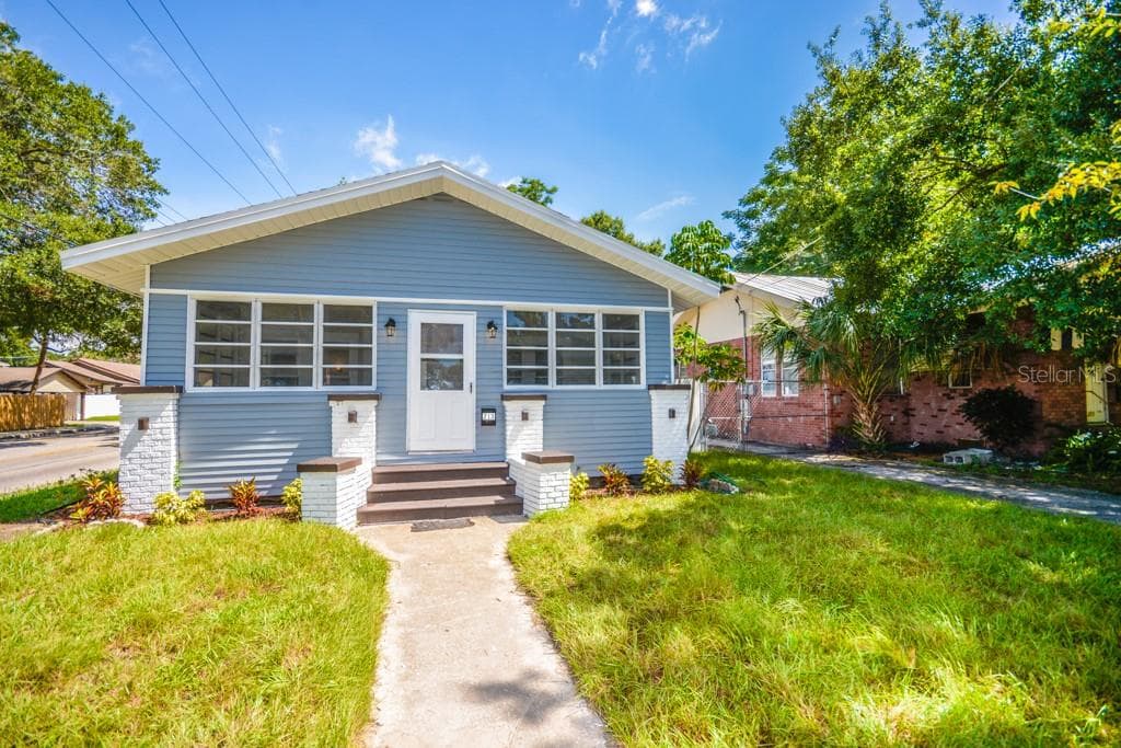 213 W WILDER AVENUE TAMPA, FL 33603