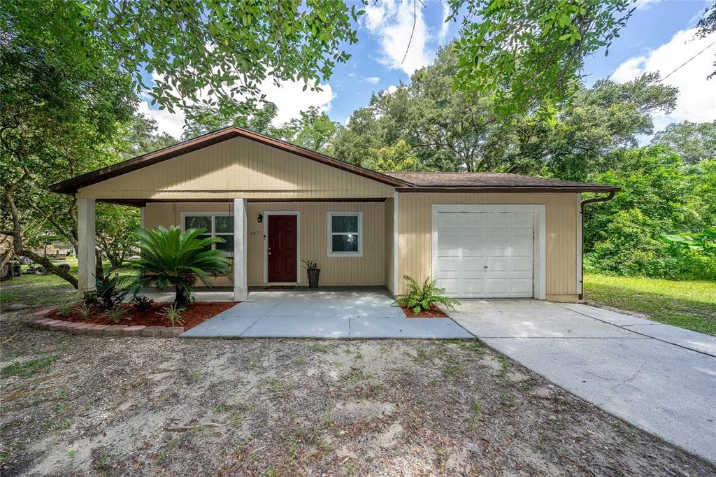 167 ROOSEVELT AVENUE BROOKSVILLE, FL 34604