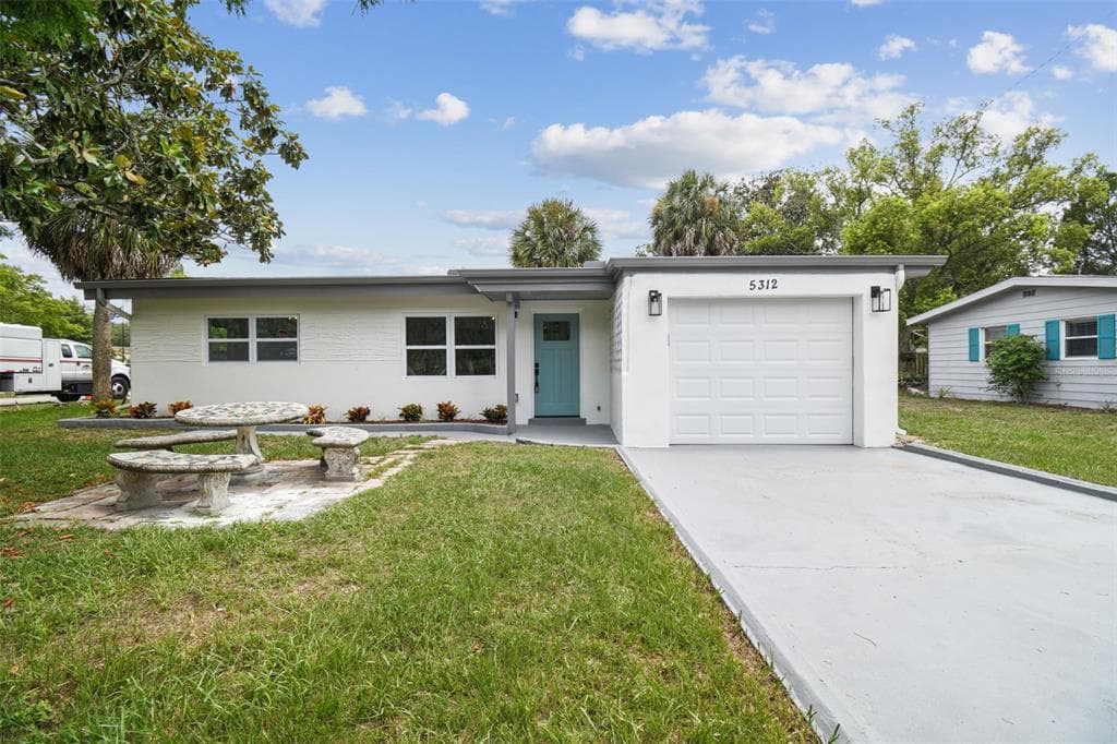 5312 BERKLEY ROAD NEW PORT RICHEY, FL 34652