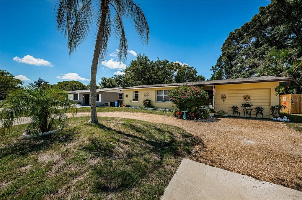 4790 84TH TERRACE N PINELLAS PARK, FL 33781