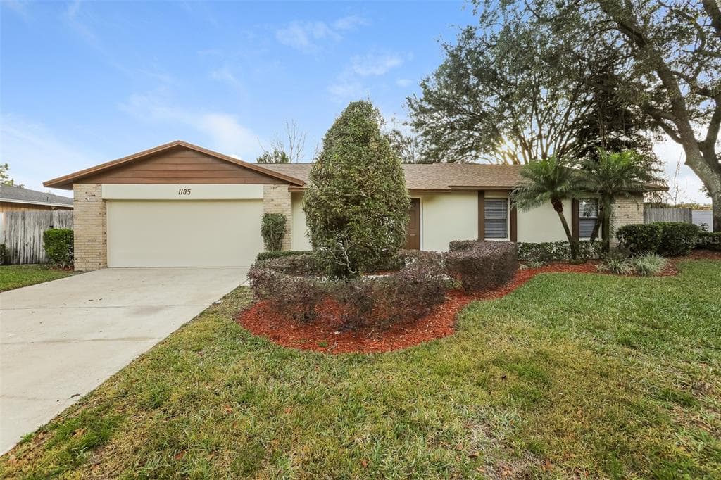 1105 VILLA COURT WINTER SPRINGS, FL 32708