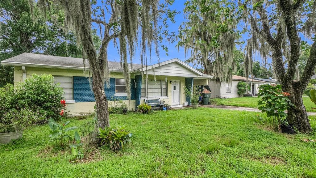 120 NORMANDY STREET LAKELAND, FL 33805