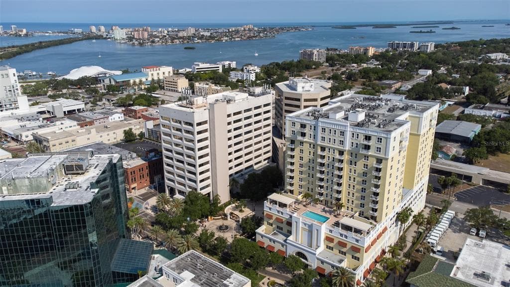 628 CLEVELAND STREET UNIT 713 CLEARWATER, FL 33755