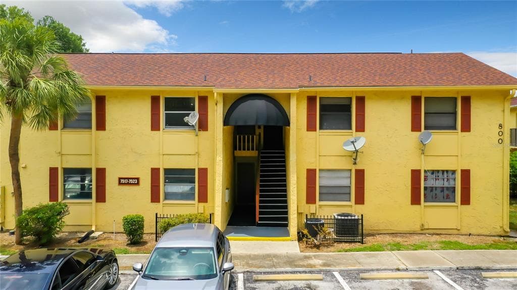 7519 ABONADO ROAD UNIT 7519 TAMPA, FL 33615