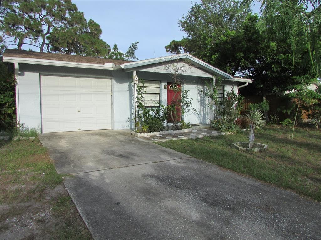 1949 TROTTER ROAD LARGO, FL 33774