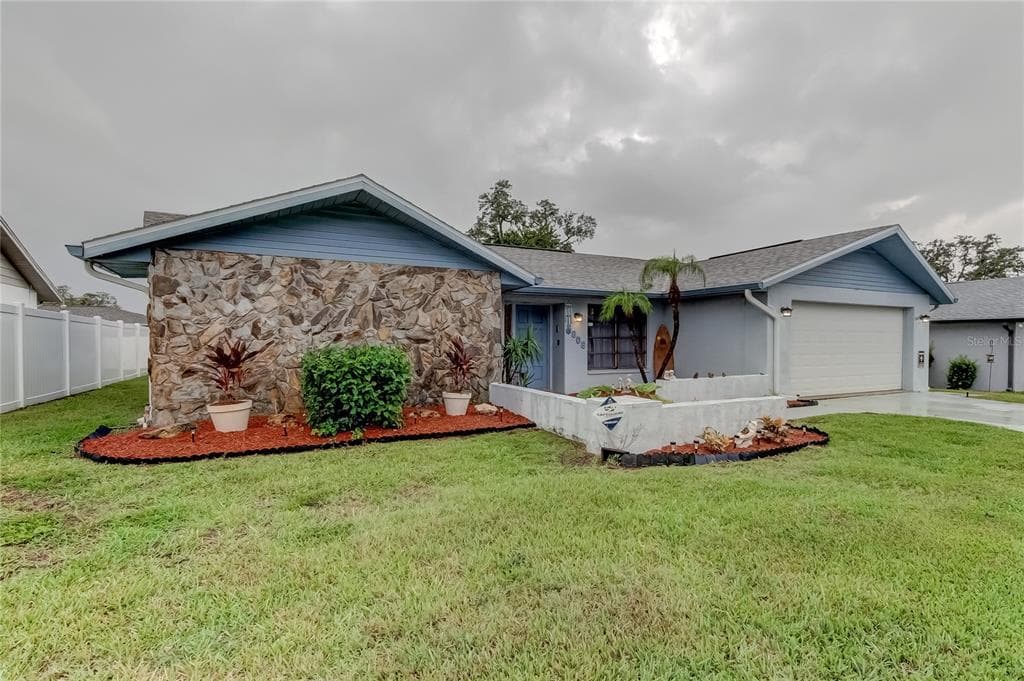 8808 WABASH LANE