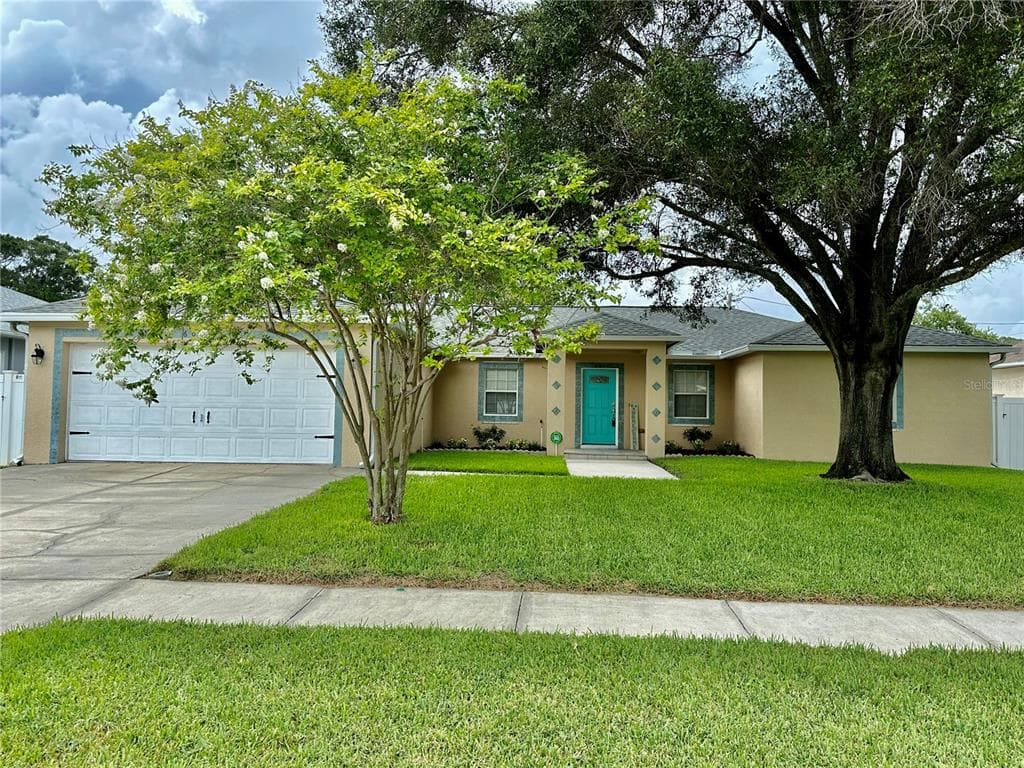 6011 82ND TERRACE N PINELLAS PARK, FL 33781