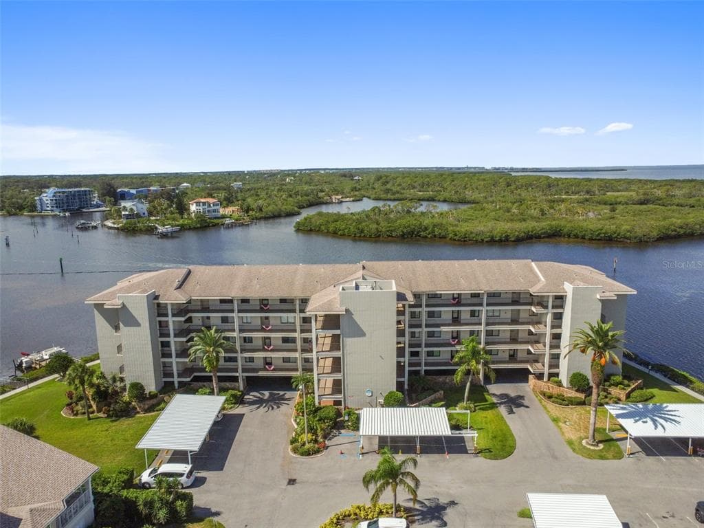 8150 BRENT STREET UNIT 712 PORT RICHEY, FL 34668