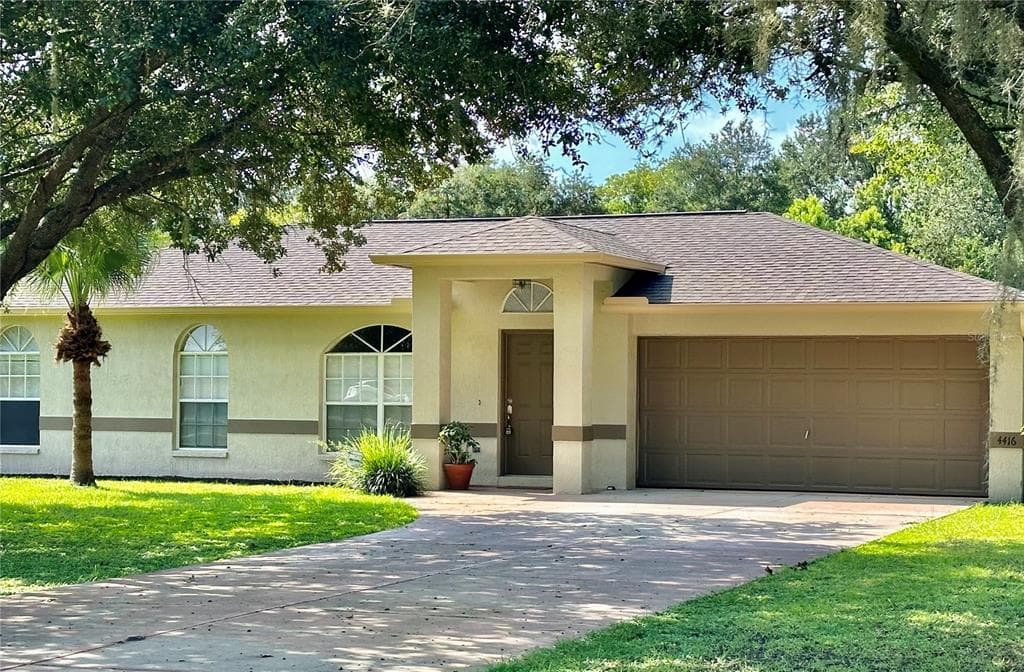 4416 RED COAT DRIVE WESLEY CHAPEL, FL 33543