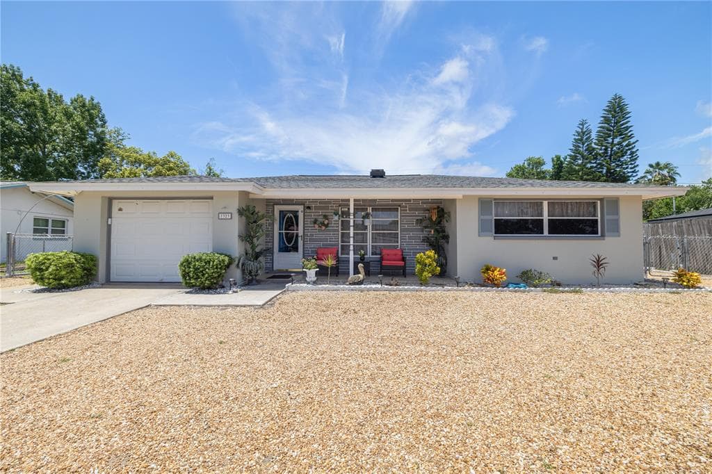 7323 STAR DUST DRIVE PORT RICHEY, FL 34668