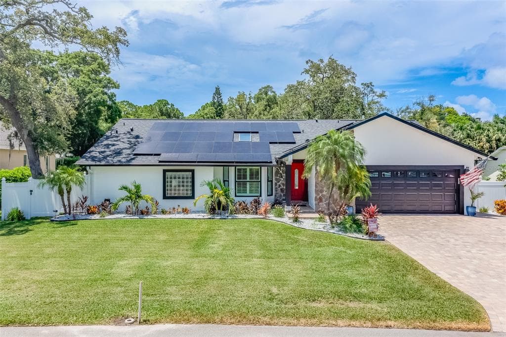 13801 75TH AVENUE SEMINOLE, FL 33776