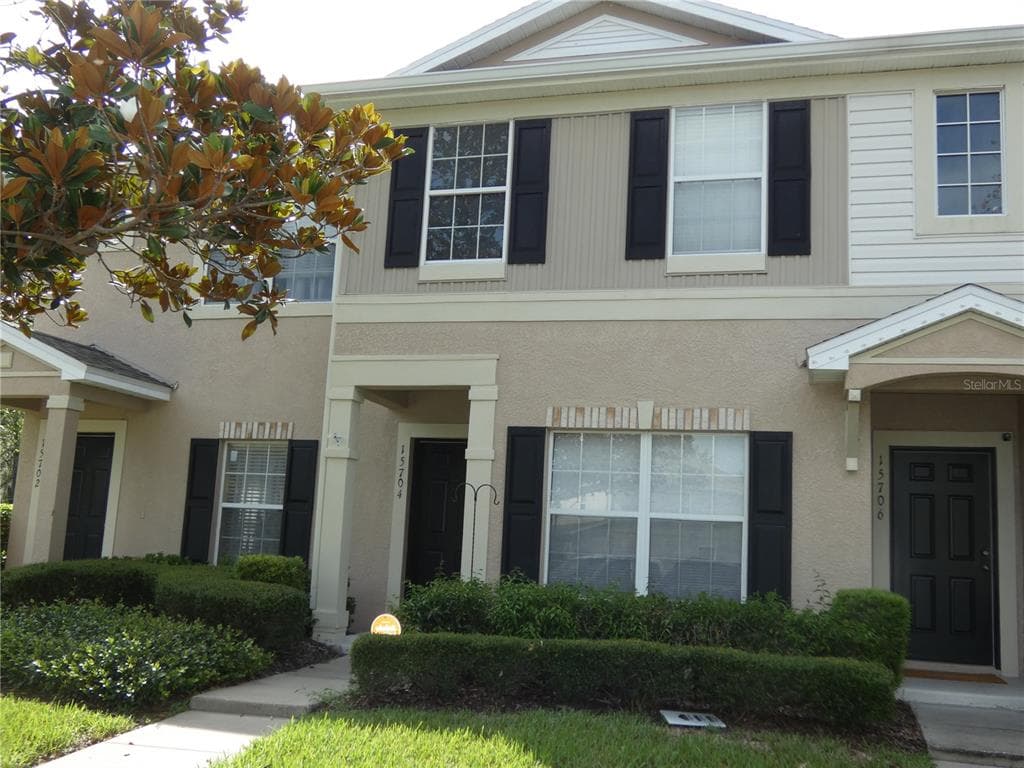 15704 FISHHAWK FALLS DRIVE LITHIA, FL 33547