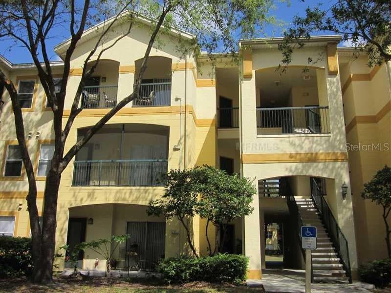 5620 PINNACLE HEIGHTS CIRCLE UNIT 202 TAMPA, FL 33624